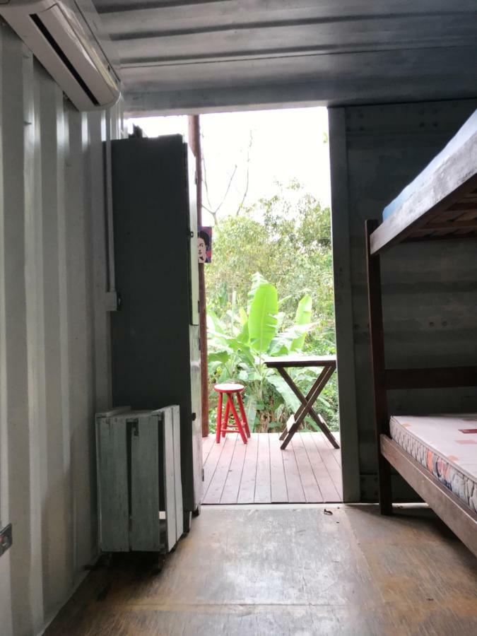 Dom Eco Hostel Containers Sao Sebastiao  Exteriör bild