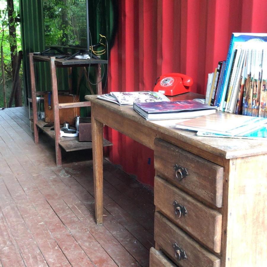 Dom Eco Hostel Containers Sao Sebastiao  Exteriör bild